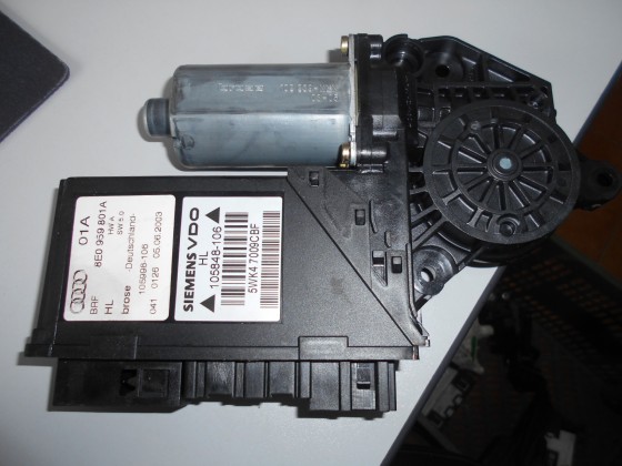 Motor Elevador Vidro Audi A4, 2003